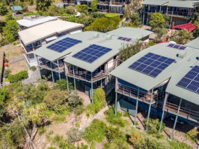 Claytons 5 by Discover Stradbroke